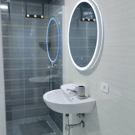 Miku Apartment - Captivating 3 Bedroom At Olympic Residence Tirana Exterior photo