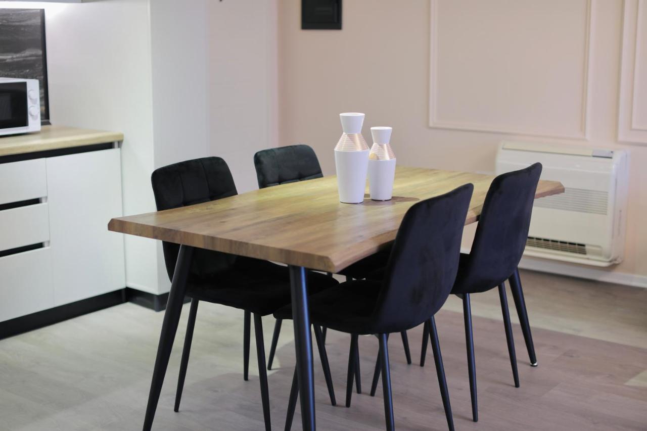 Miku - Captivating 3 Bedroom At Olympic * Tirana